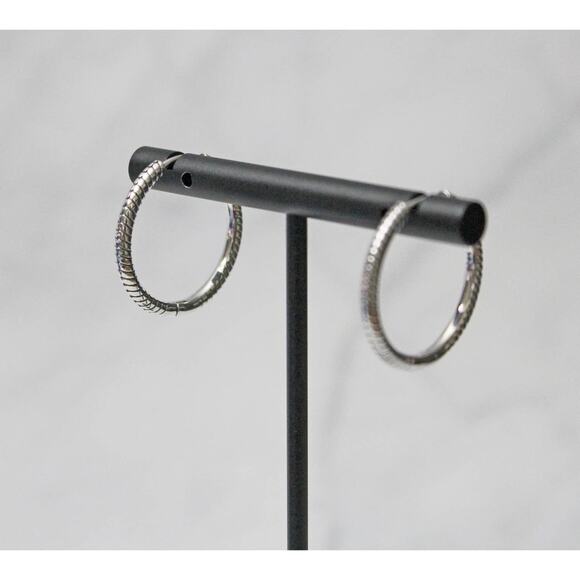 Texturized Sterling Silver 925 Hoop Earrings  E57 - Picture 2 of 3